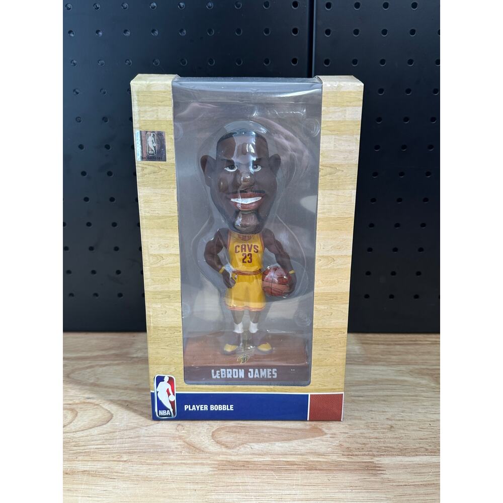 lebron james foco bobblehead special edition